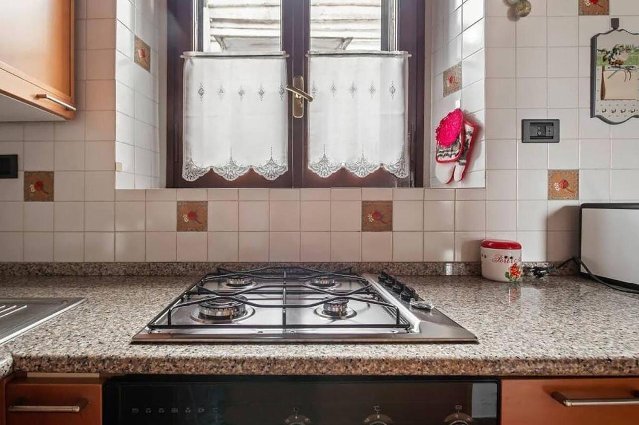 Hostme Colosseum Apartment Ρώμη Εξωτερικό φωτογραφία